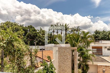 Casa à venda com 600m², 4 quartos e 3 vagasSacada do corredor dos quartos