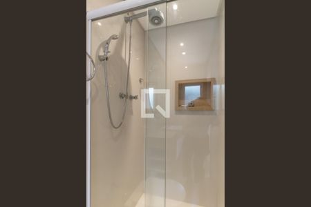 Casa à venda com 600m², 4 quartos e 3 vagasBanheiro do Quarto 2