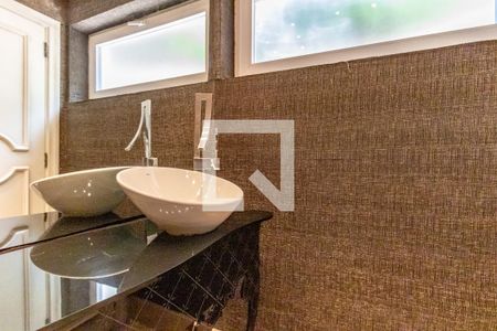 Casa à venda com 600m², 4 quartos e 3 vagasLavabo