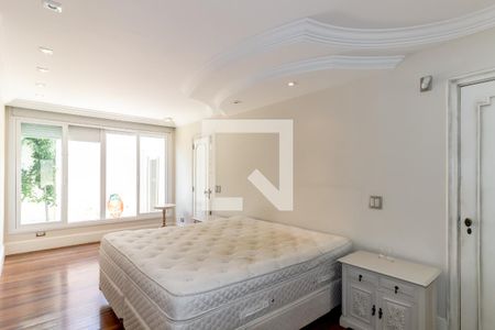 Casa à venda com 600m², 4 quartos e 3 vagasQuarto 1