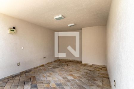 Casa à venda com 600m², 4 quartos e 3 vagasGaragem