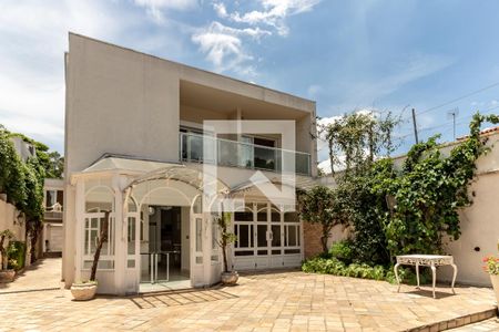 Casa à venda com 600m², 4 quartos e 3 vagasQuintal
