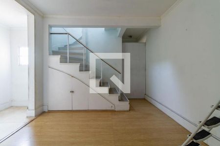 Casa à venda com 260m², 3 quartos e 2 vagas