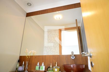 Apartamento à venda com 208m², 4 quartos e 3 vagasLavabo