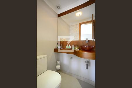 Apartamento à venda com 208m², 4 quartos e 3 vagasLavabo