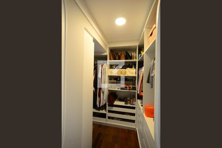 Apartamento à venda com 208m², 4 quartos e 3 vagasSuíte