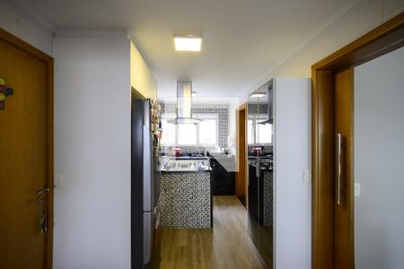 Apartamento à venda com 208m², 4 quartos e 3 vagasCozinha