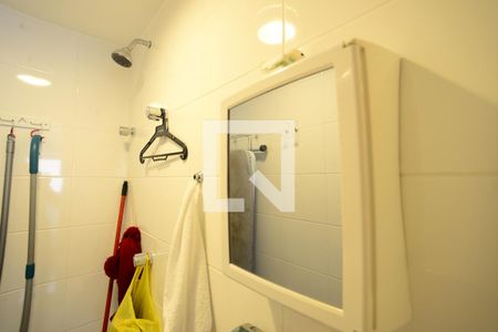 Apartamento à venda com 208m², 4 quartos e 3 vagasBanheiro de Serviço