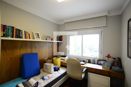 Apartamento à venda com 208m², 4 quartos e 3 vagasEscritório