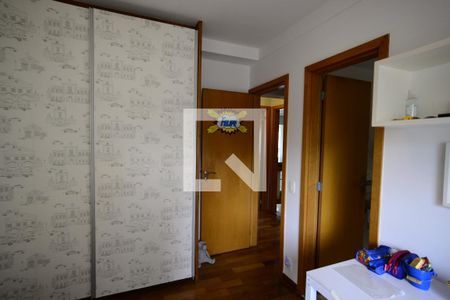 Apartamento à venda com 208m², 4 quartos e 3 vagasSuíte 2