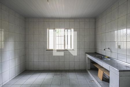 Casa para alugar com 110m², 2 quartos e 2 vagas Casa para alugar com 110m², 2 quartos e 2 vagasCozinha