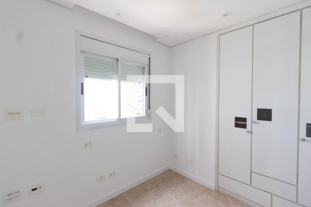Apartamento à venda com 130m², 3 quartos e 4 vagasQuarto 2