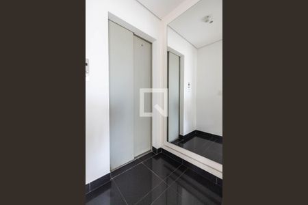 Hall social de apartamento à venda com 3 quartos, 130m² em Santana, São Paulo
