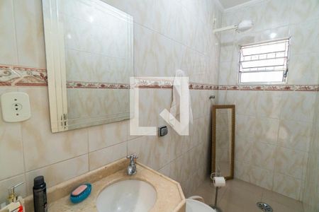 Casa à venda com 300m², 2 quartos e 3 vagasBanheiro Social