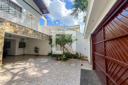 Casa à venda com 466m², 5 quartos e 8 vagasGaragem