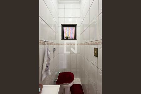 Casa à venda com 466m², 5 quartos e 8 vagasLavabo