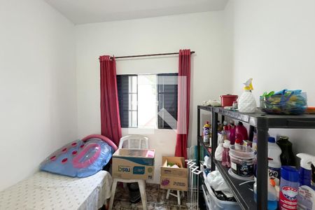 Casa à venda com 466m², 5 quartos e 8 vagasQuarto de Serviço