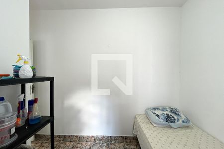 Casa à venda com 466m², 5 quartos e 8 vagasQuarto de Serviço