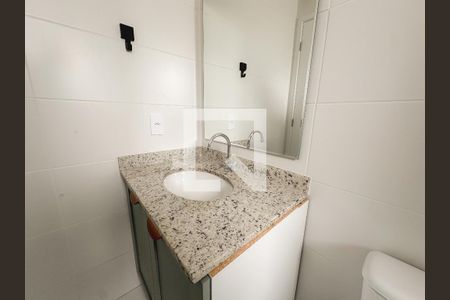 Banheiro de kitnet/studio à venda com 1 quarto, 25m² em Pompeia, São Paulo