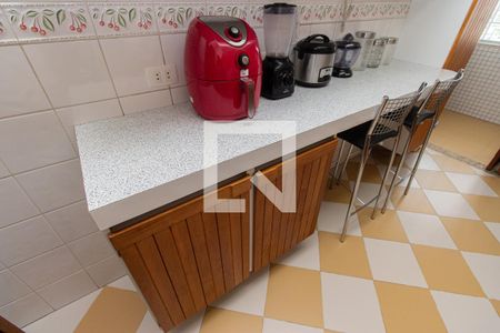 Apartamento para alugar com 68m², 2 quartos e 1 vagaCozinha