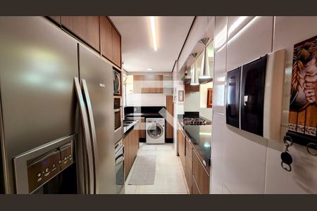 Apartamento à venda com 79m², 3 quartos e 1 vagaCozinha e Área de Serviço