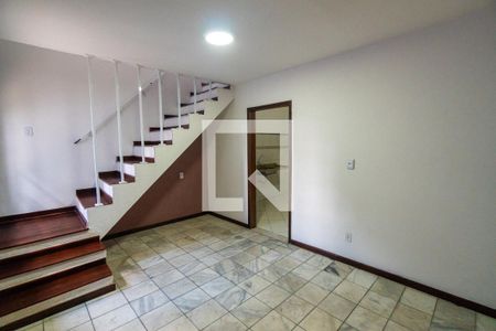 Casa à venda com 282m², 6 quartos e 1 vagaCasa 3 - Sala