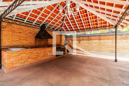 Casa à venda com 1355m², 4 quartos e NaN vagasQuintal