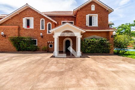 Casa à venda com 1355m², 4 quartos e NaN vagasQuintal