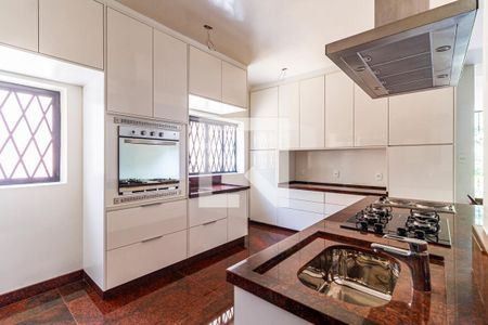 Casa à venda com 1355m², 4 quartos e NaN vagasCozinha 1