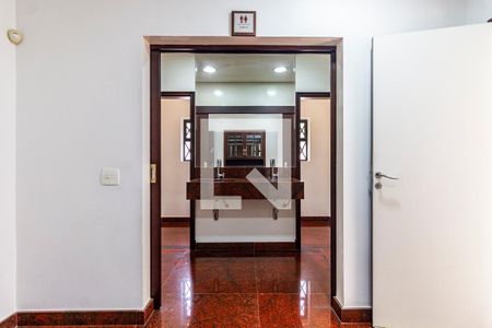 Casa à venda com 1355m², 4 quartos e NaN vagasLavabo 3