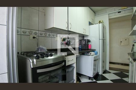 Apartamento à venda com 65m², 3 quartos e 2 vagasCozinha