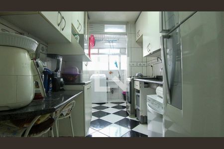 Apartamento à venda com 65m², 3 quartos e 2 vagasCozinha