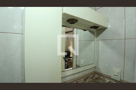 Apartamento à venda com 65m², 3 quartos e 2 vagasBanheiro