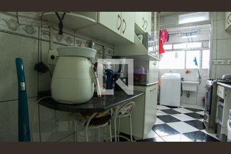 Apartamento à venda com 65m², 3 quartos e 2 vagasCozinha