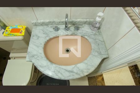 Apartamento à venda com 65m², 3 quartos e 2 vagasBanheiro