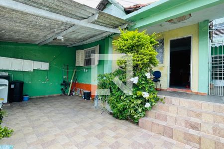 Casa à venda com 260m², 2 quartos e 2 vagas Casa à venda com 260m², 2 quartos e 2 vagasÁrea de Serviço