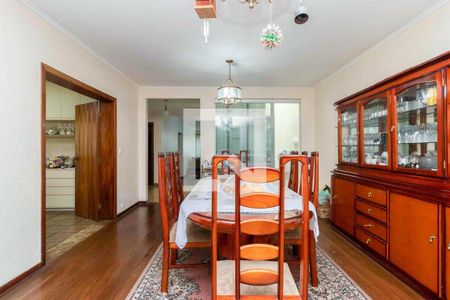 Casa à venda com 3 quartos, 419m² em Campo Belo, São Paulo