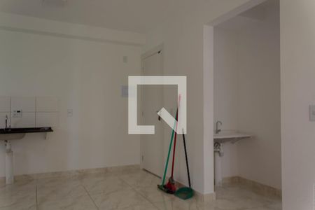 Sala/Cozinha de apartamento para alugar com 2 quartos, 40m² em Parque Bristol, São Bernardo do Campo