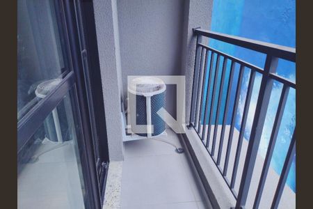 Studio à venda com 24m², 1 quarto e sem vaga Studio à venda com 24m², 1 quarto e sem vagaVaranda