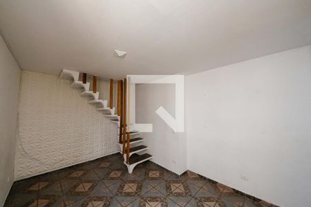 Sala de casa para alugar com 2 quartos, 113m² em Jardim Santa Adelia, São Paulo