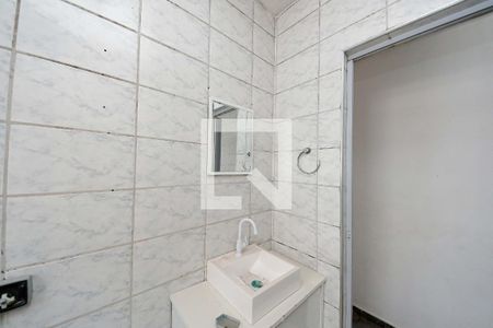 Casa para alugar com 113m², 2 quartos e sem vagaBanheiro