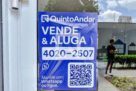 Apartamento à venda com 38m², 1 quarto e sem vagaPlaquinha