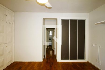 Apartamento à venda com 110m², 3 quartos e 1 vagaSuíte