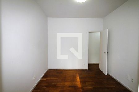 Apartamento à venda com 110m², 3 quartos e 1 vagaQuarto 2