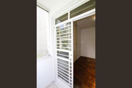 Apartamento à venda com 110m², 3 quartos e 1 vagaVaranda Quarto 2