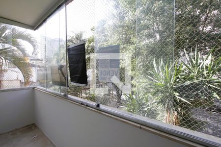 Apartamento à venda com 110m², 3 quartos e 1 vagaPlaca