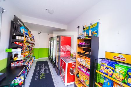 Apartamento à venda com 42m², 2 quartos e sem vagaMini Mercado