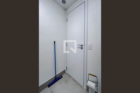 Banheiro de kitnet/studio à venda com 1 quarto, 27m² em Ipiranga, São Paulo