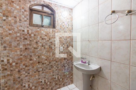 Casa à venda com 150m², 7 quartos e 3 vagasBanheiro 2