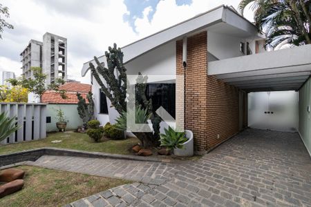Casa à venda com 370m², 3 quartos e 7 vagasGaragem